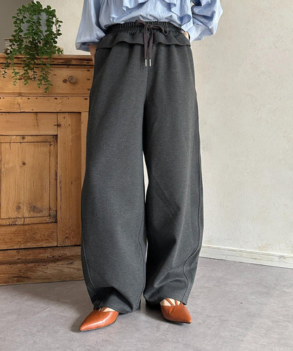 腰部荷葉邊 弧形版型 褲子