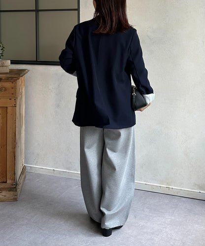 腰部荷葉邊 弧形版型 褲子