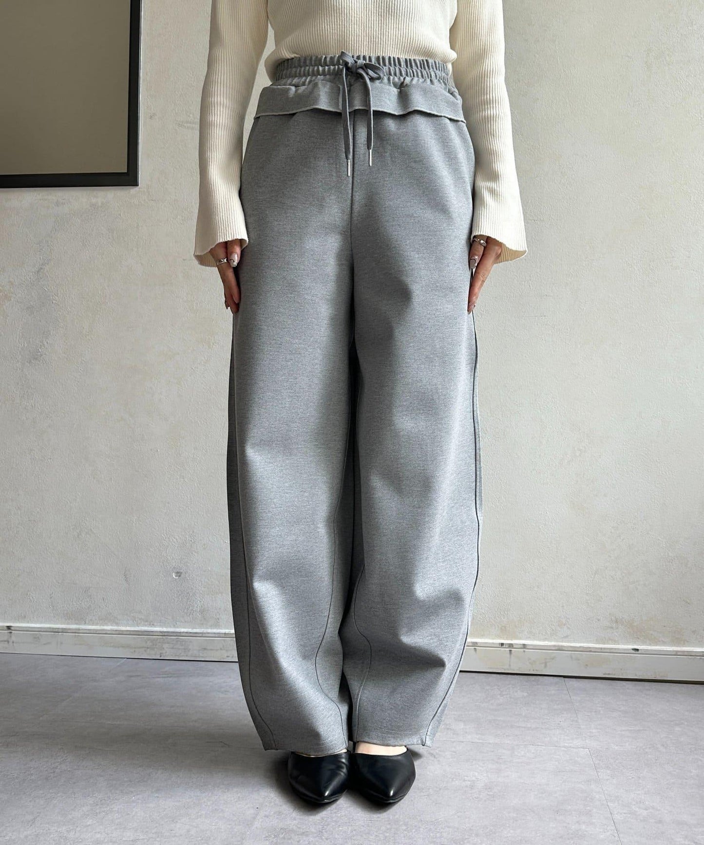 腰部荷葉邊 弧形版型 褲子