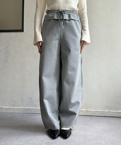 腰部荷葉邊 弧形版型 褲子