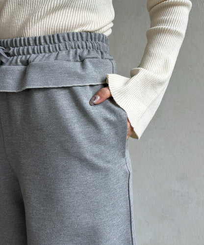 腰部荷葉邊 弧形版型 褲子