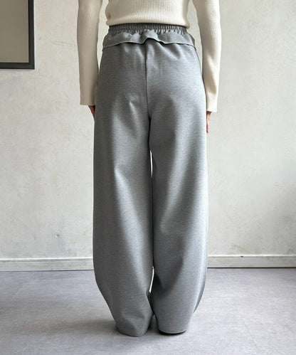 腰部荷葉邊 弧形版型 褲子