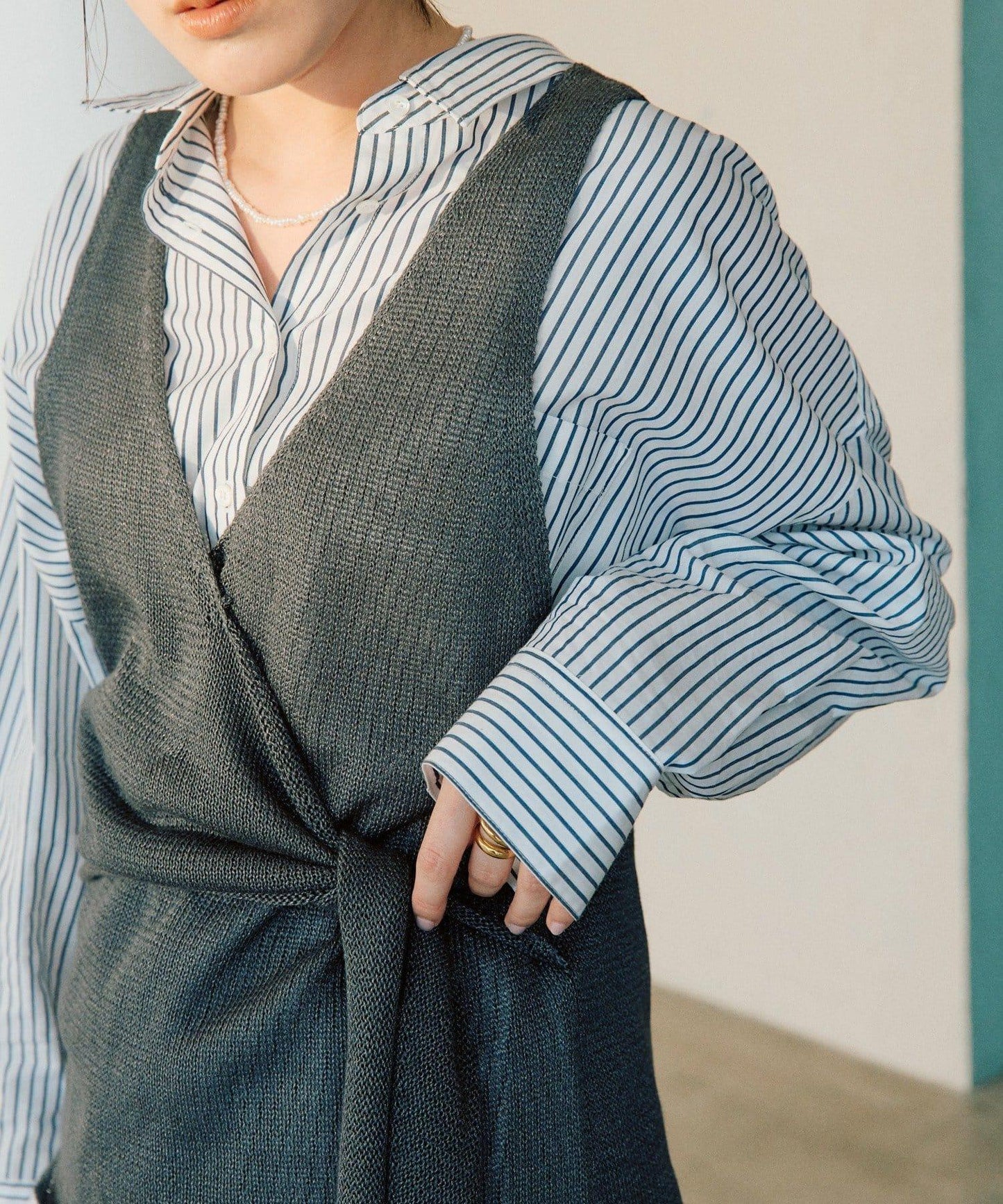 流行感 交叉裹身 針織 背心