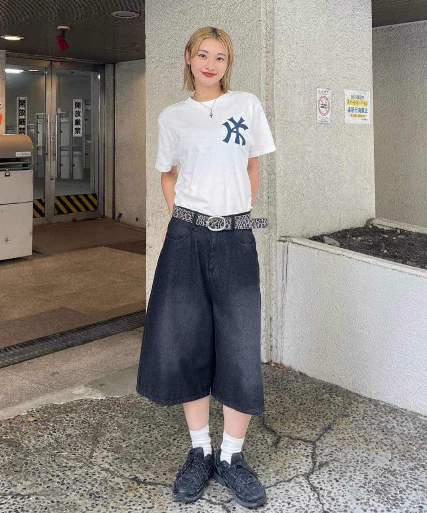 【WHO'S WHO gallery】KOOKYN KYロゴTEE