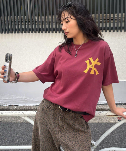 【WHO'S WHO gallery】KOOKYN KYロゴTEE