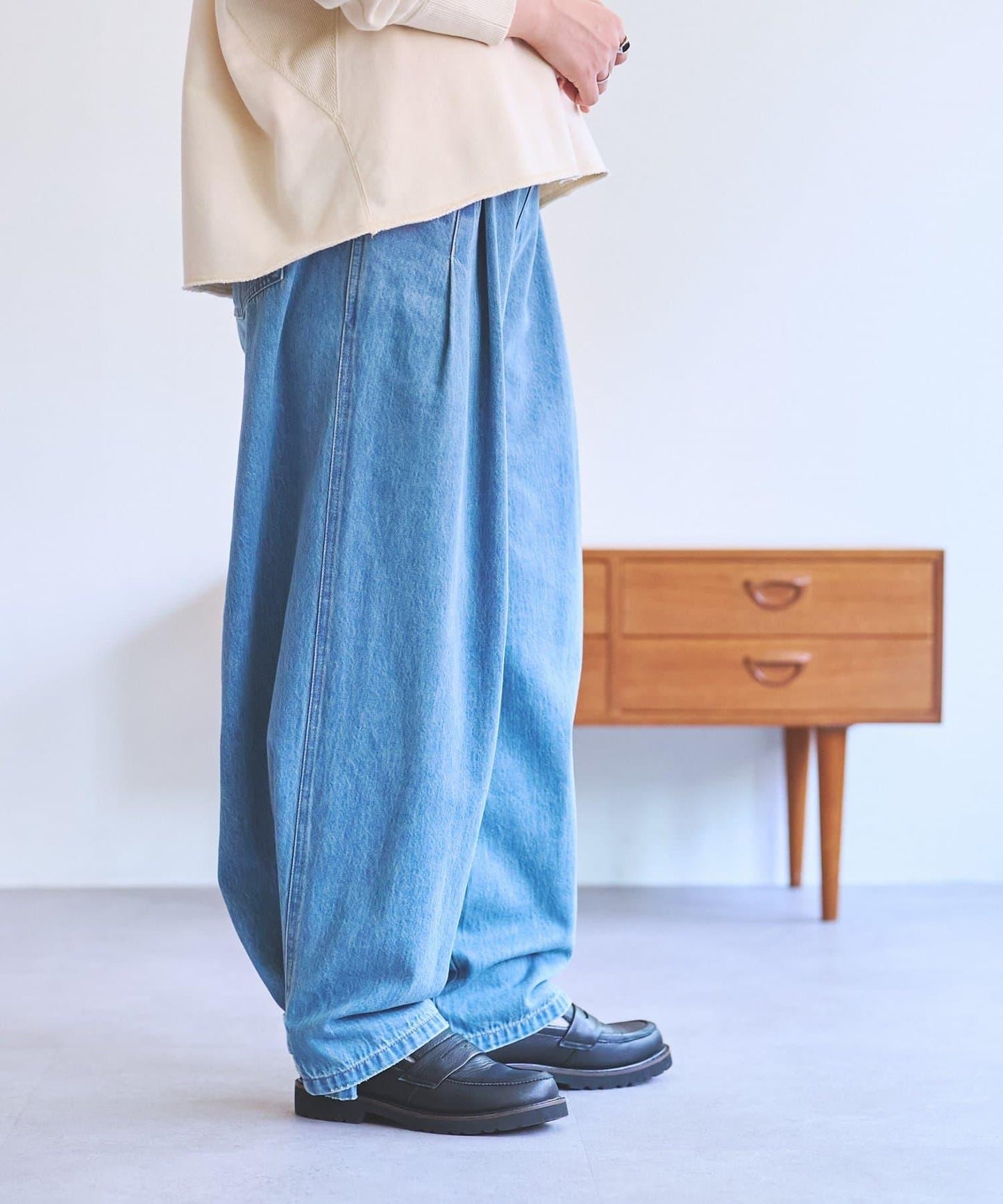 《FRIPIER》 抽褶口袋設計 牛仔褲