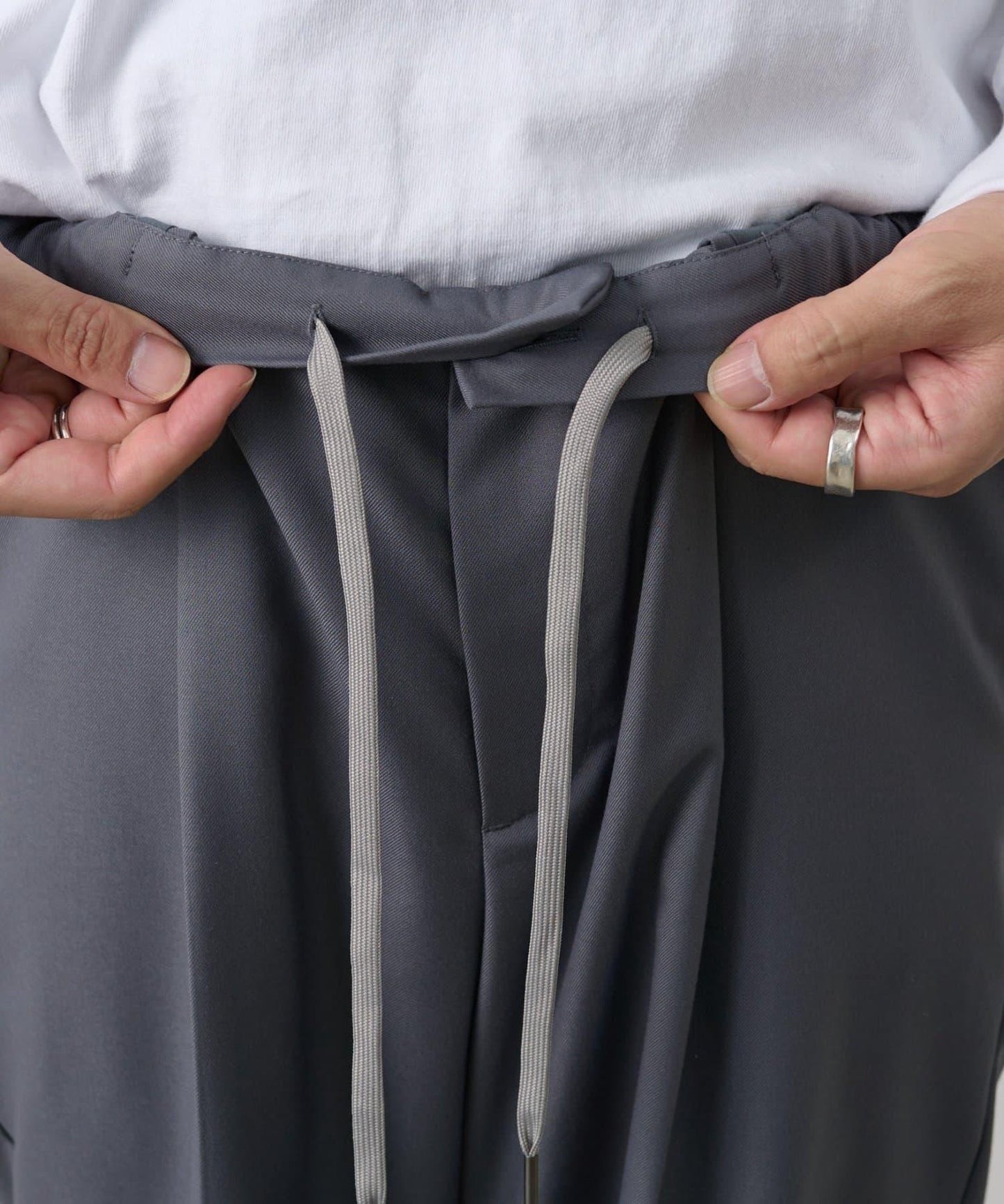 成套搭配 舒適斜紋闊腿西裝褲