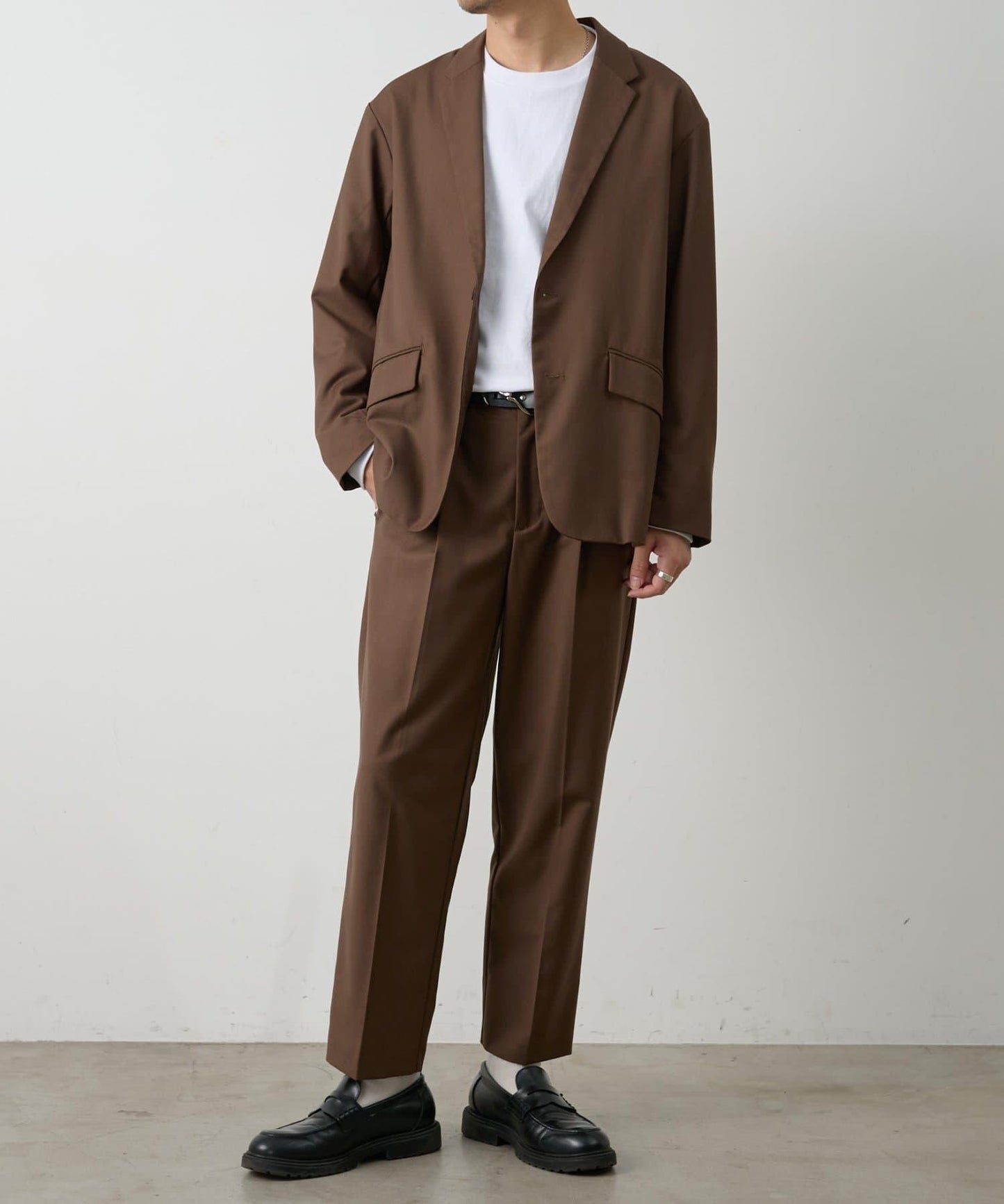 套裝可搭配 舒適斜紋 西裝版型 西裝外套