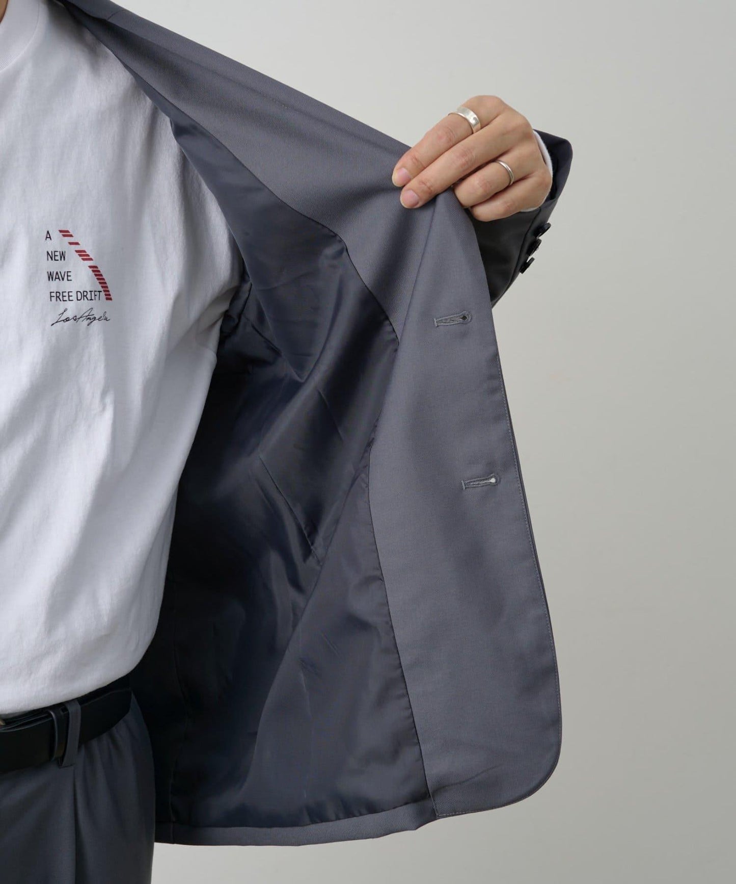 套裝可搭配 舒適斜紋 西裝版型 西裝外套