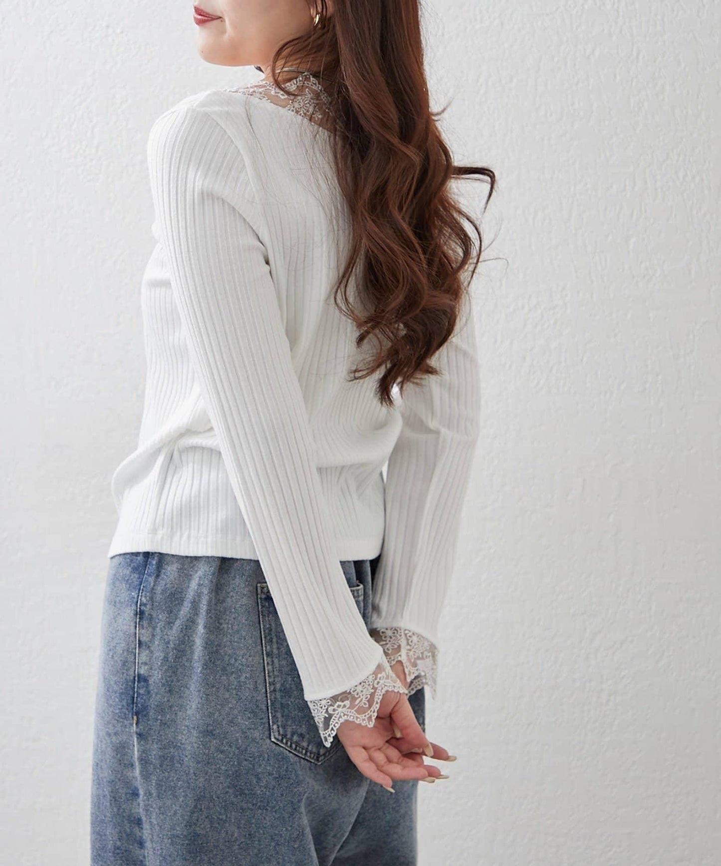 基礎款 羅紋 V字蕾絲 長袖套頭上衣