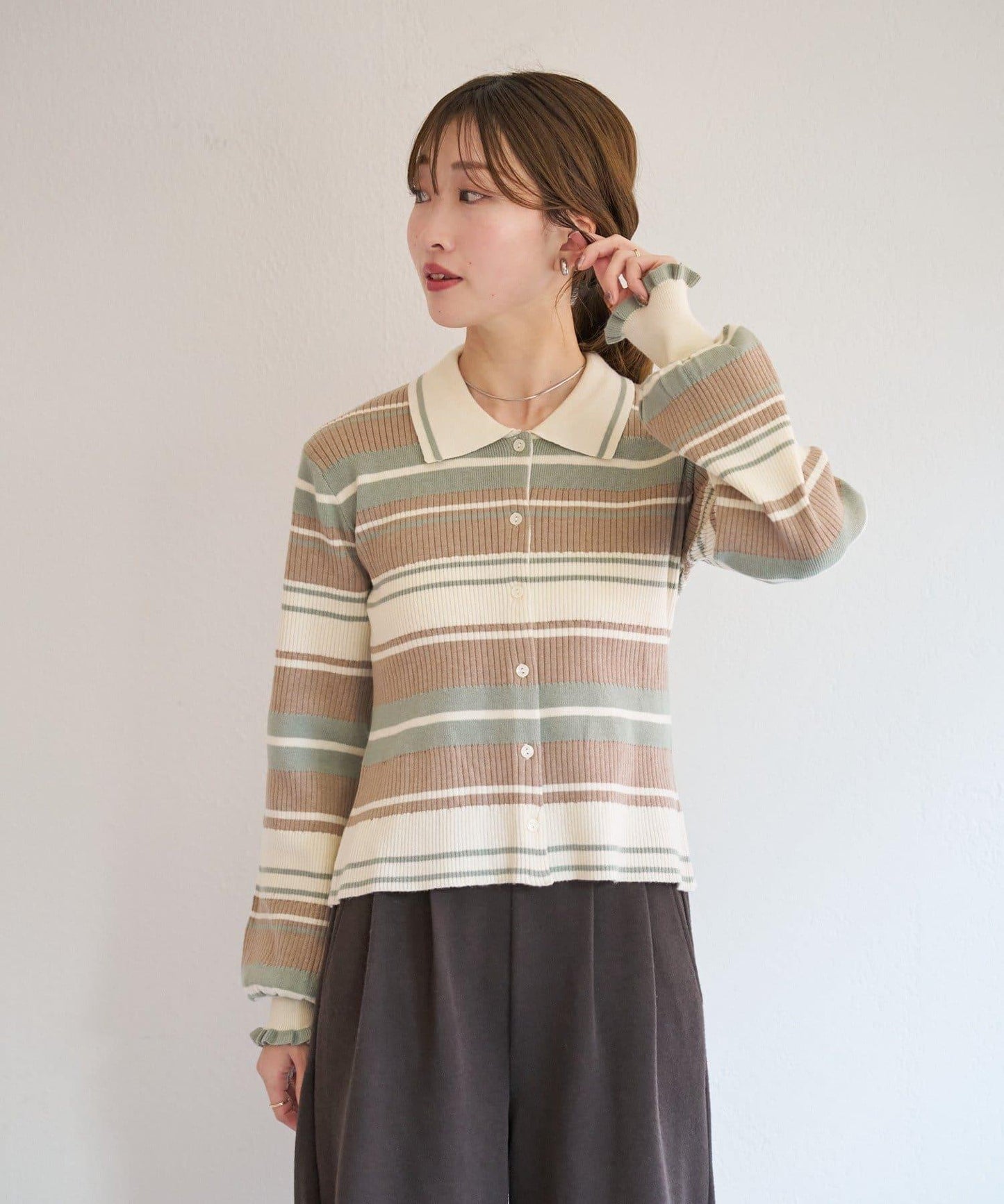 B 多色條紋 針織襯衫