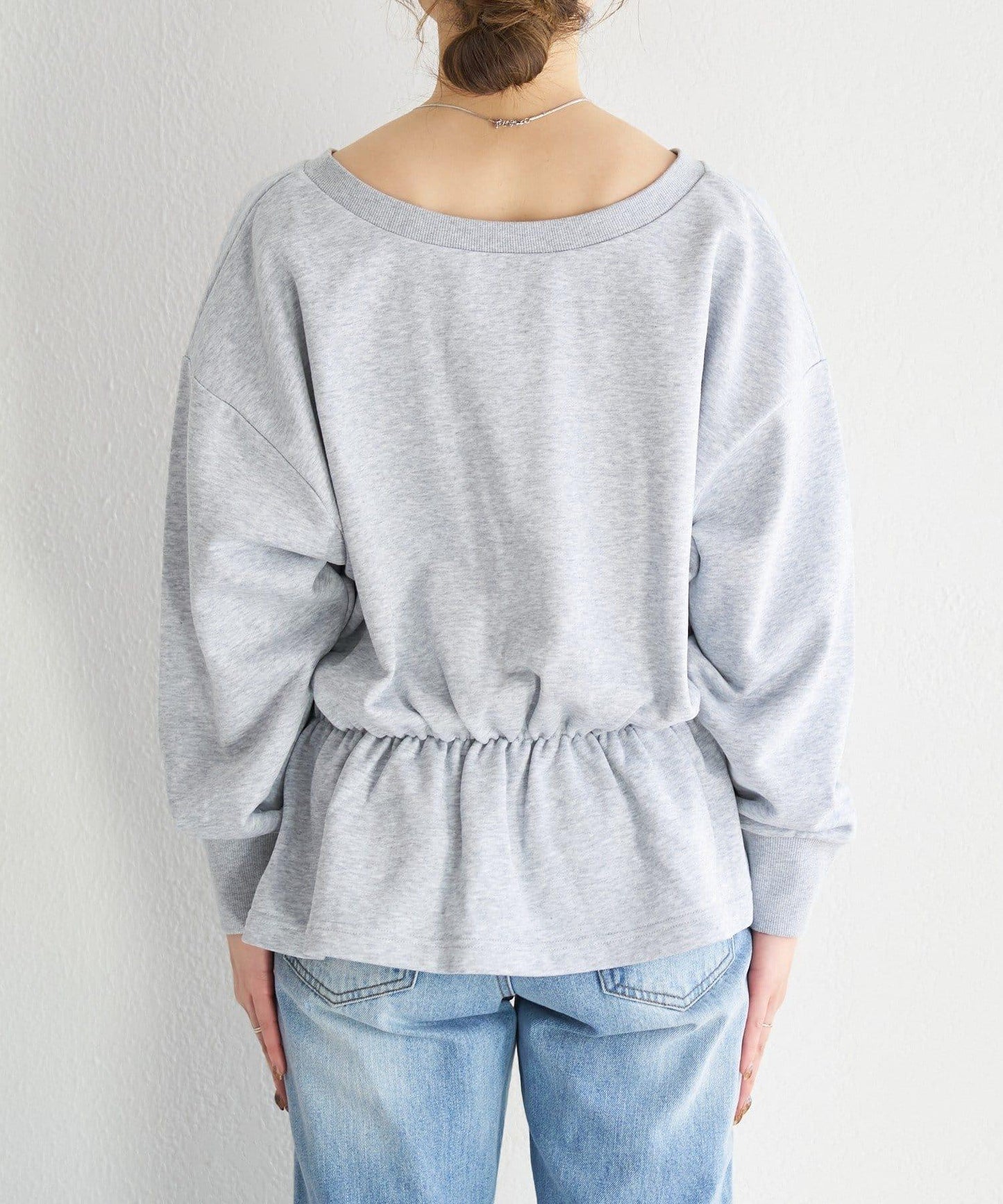 V領荷葉擺衛衣 B款