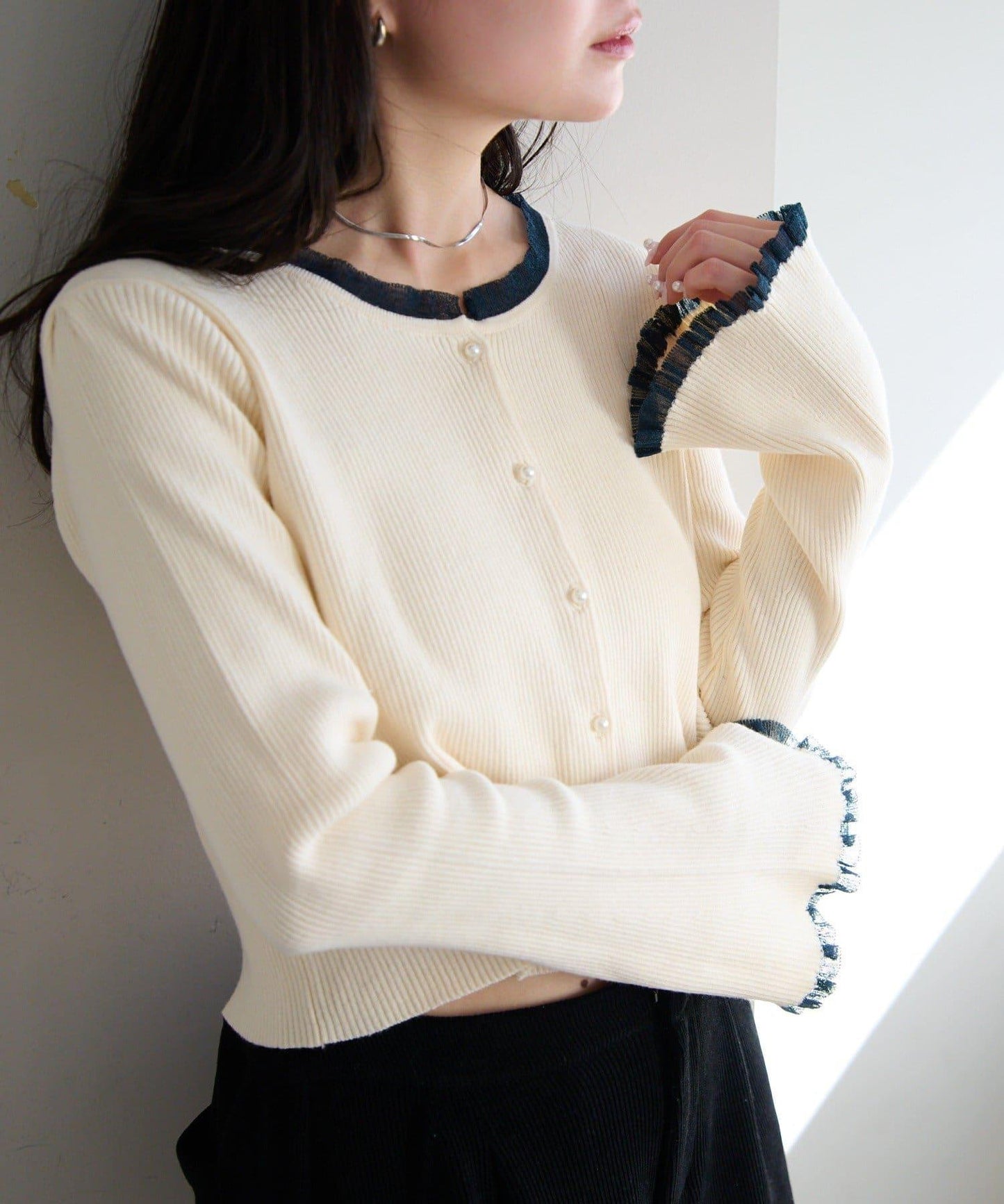 珍珠紐扣荷葉邊針織開衫