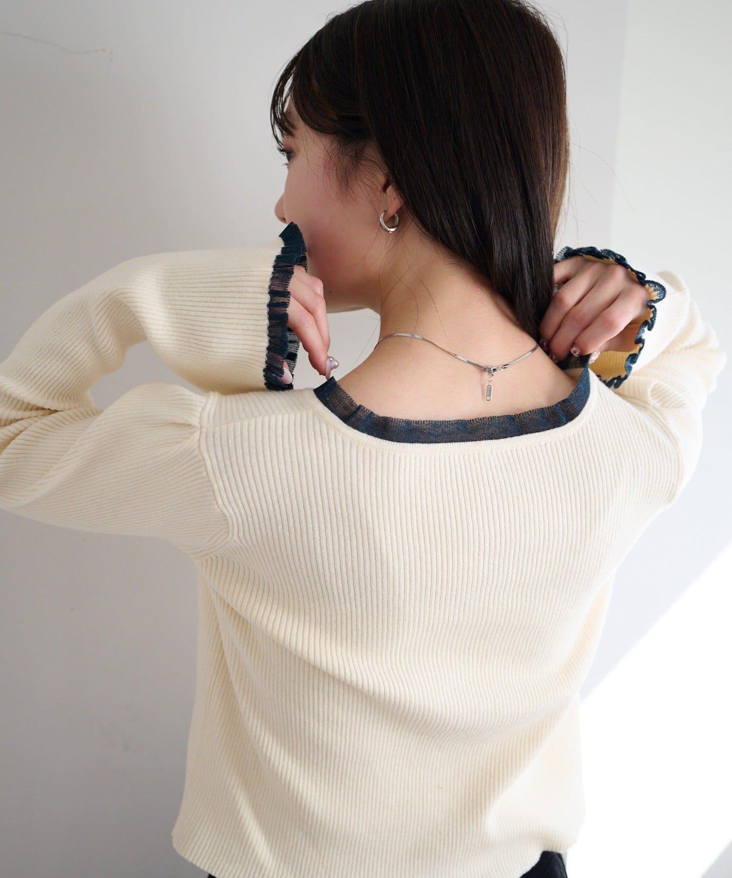 珍珠紐扣荷葉邊針織開衫