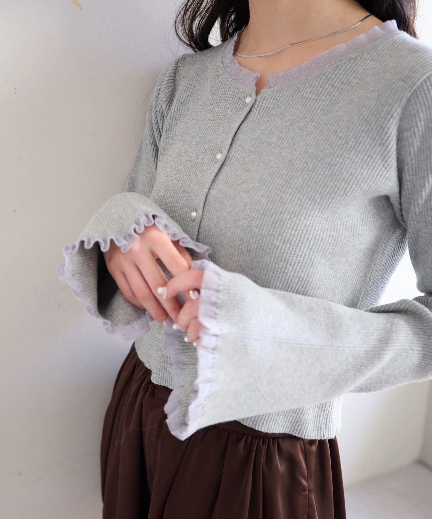 珍珠紐扣荷葉邊針織開衫