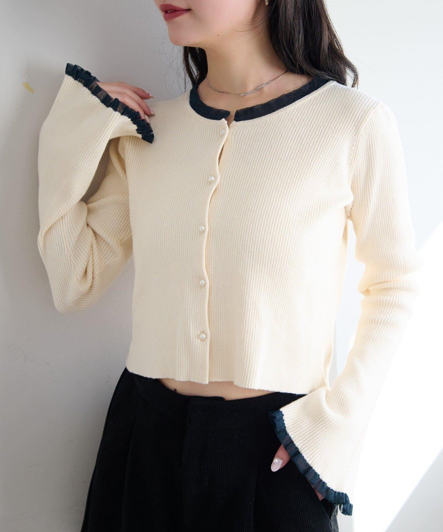 珍珠紐扣荷葉邊針織開衫