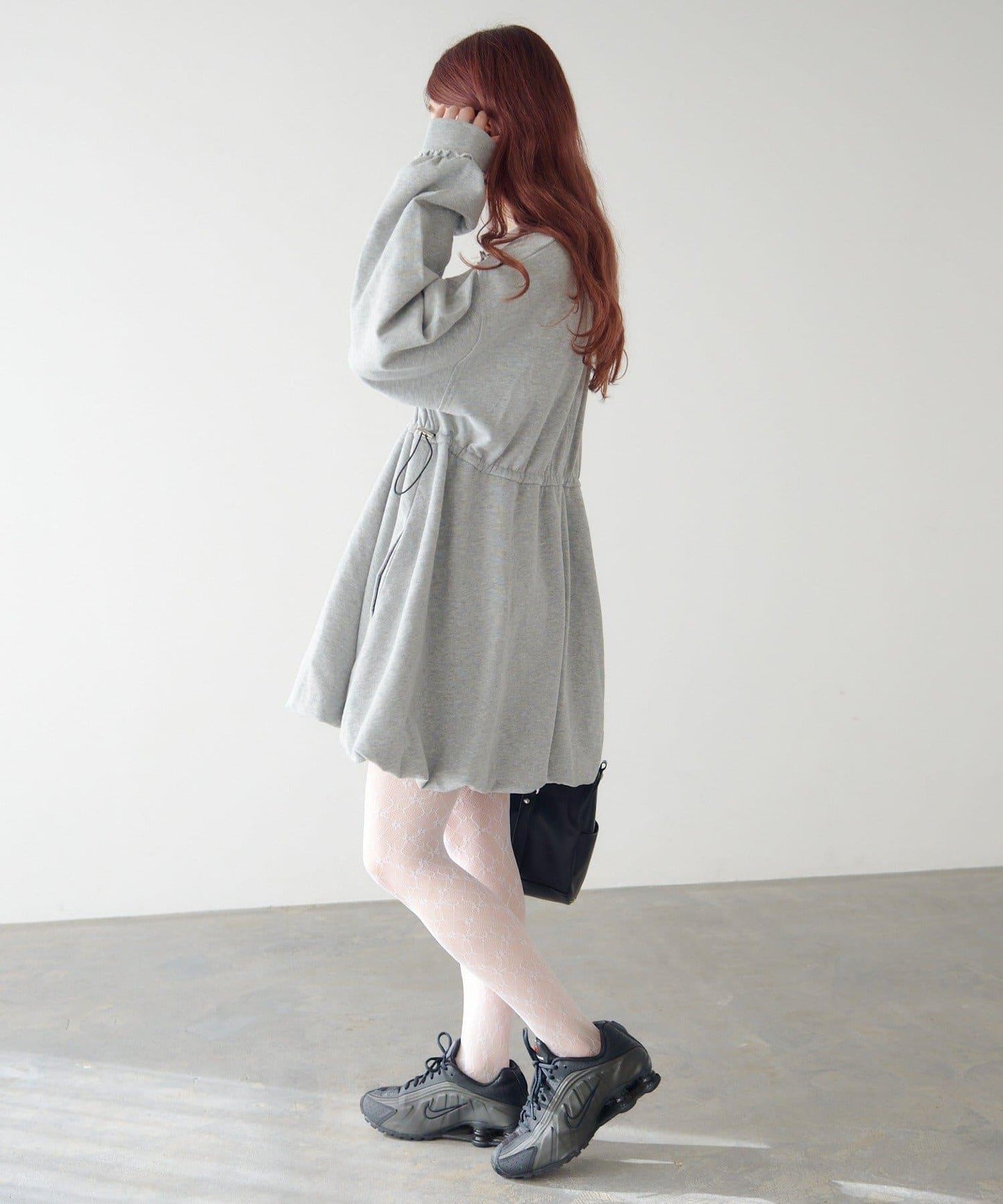 衛衣材質 泡泡廓形 迷你連衣裙