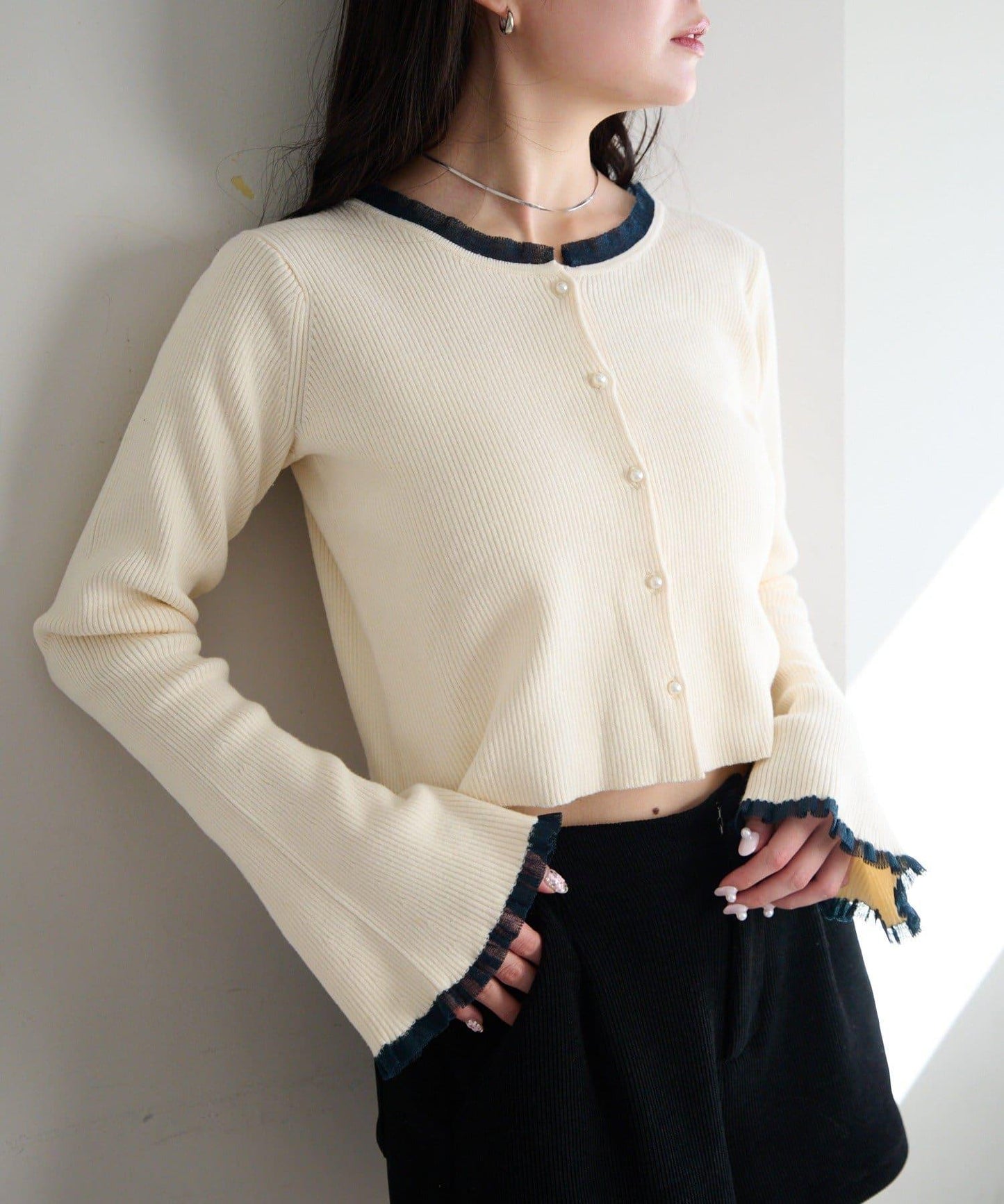 珍珠紐扣荷葉邊針織開衫