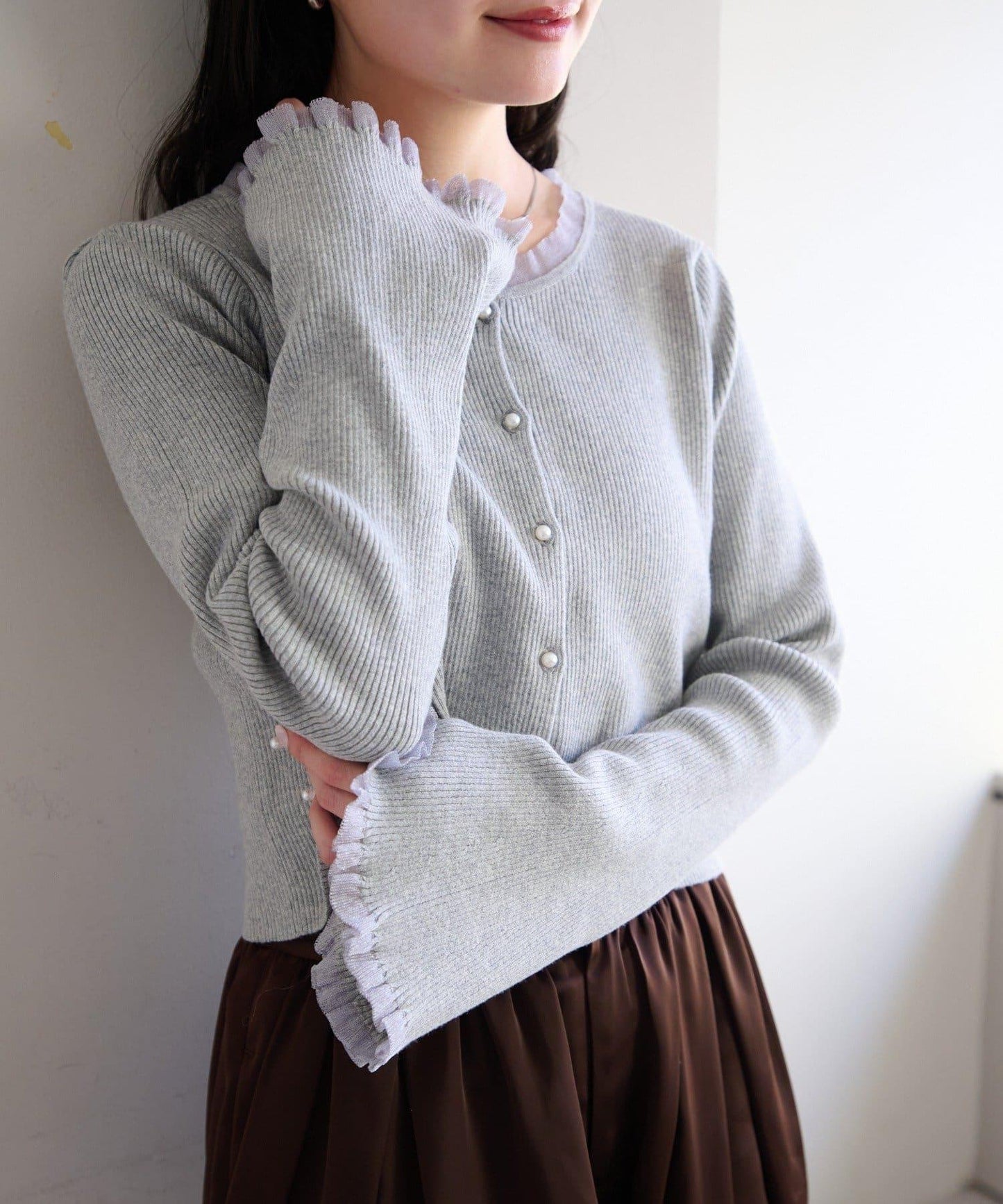 珍珠紐扣荷葉邊針織開衫