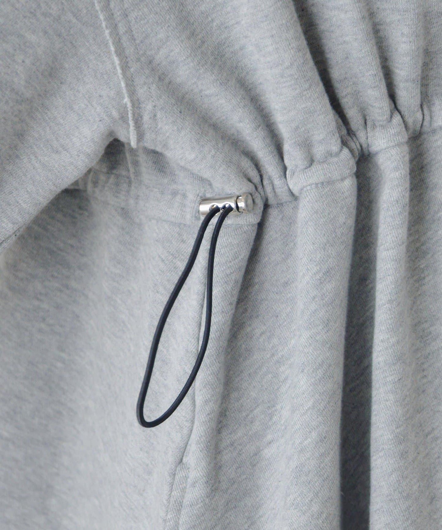 衛衣材質 泡泡廓形 迷你連衣裙