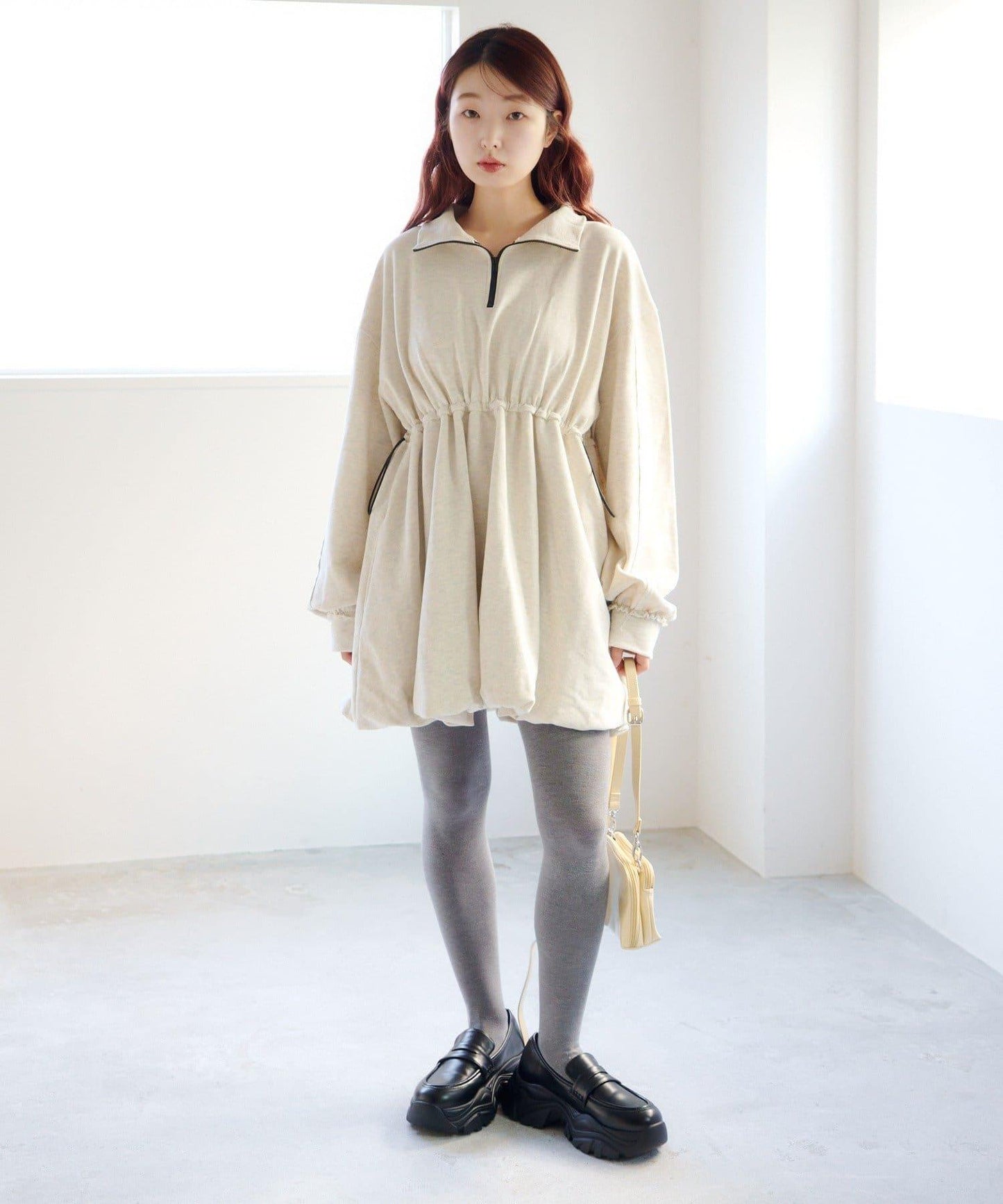 衛衣材質 泡泡廓形 迷你連衣裙