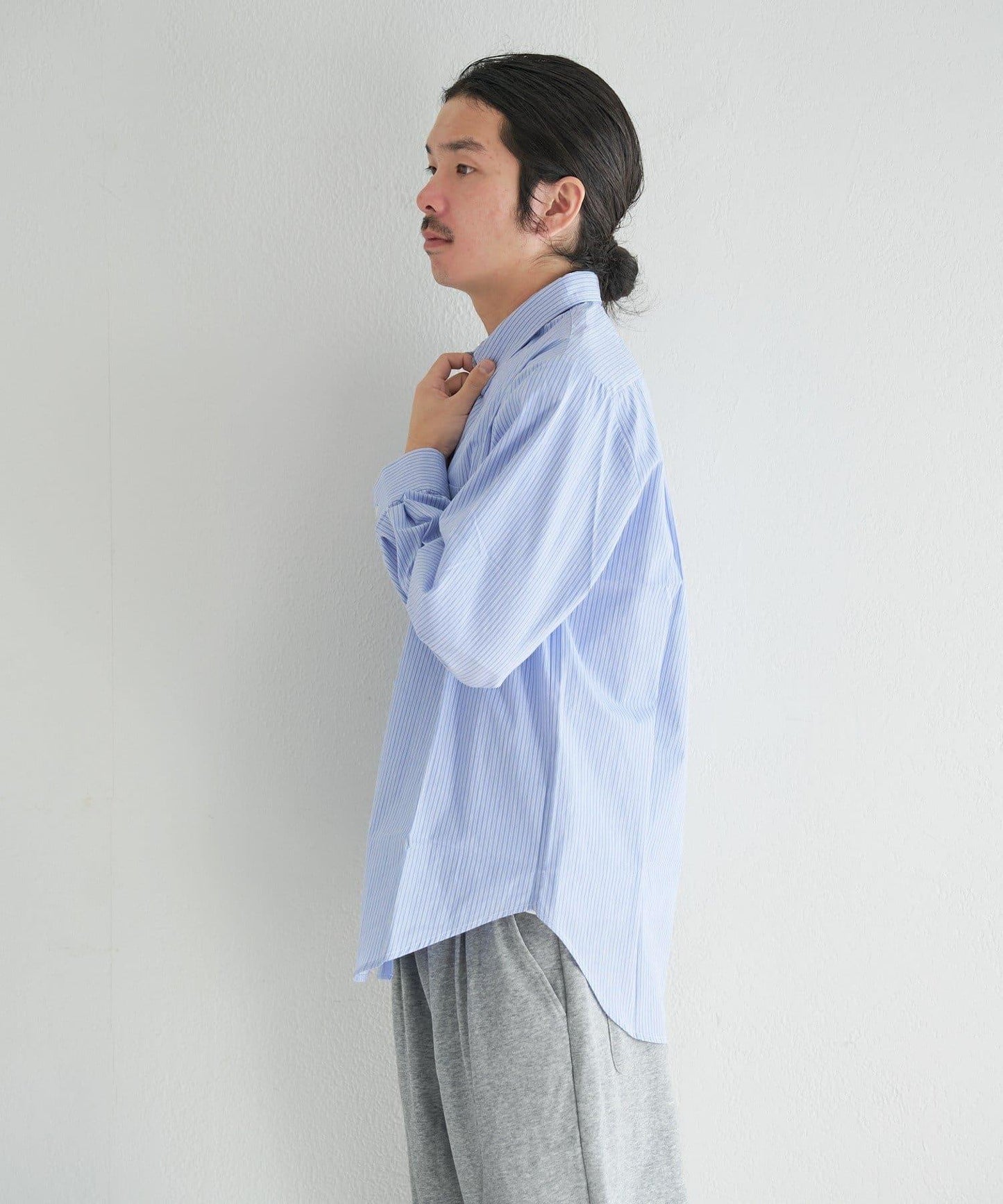 中性款 條紋 圓領襯衫 BM