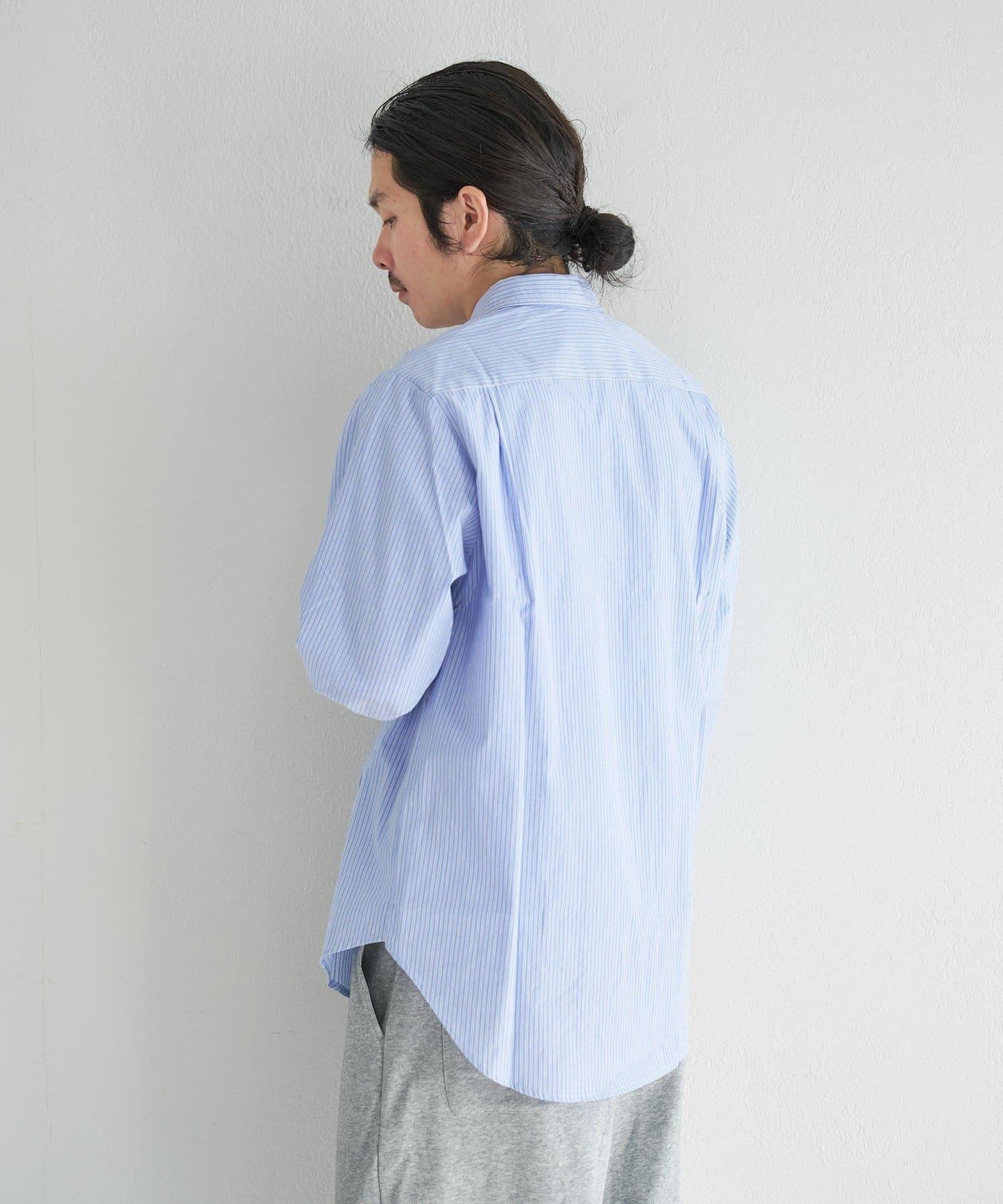 中性款 條紋 圓領襯衫 BM