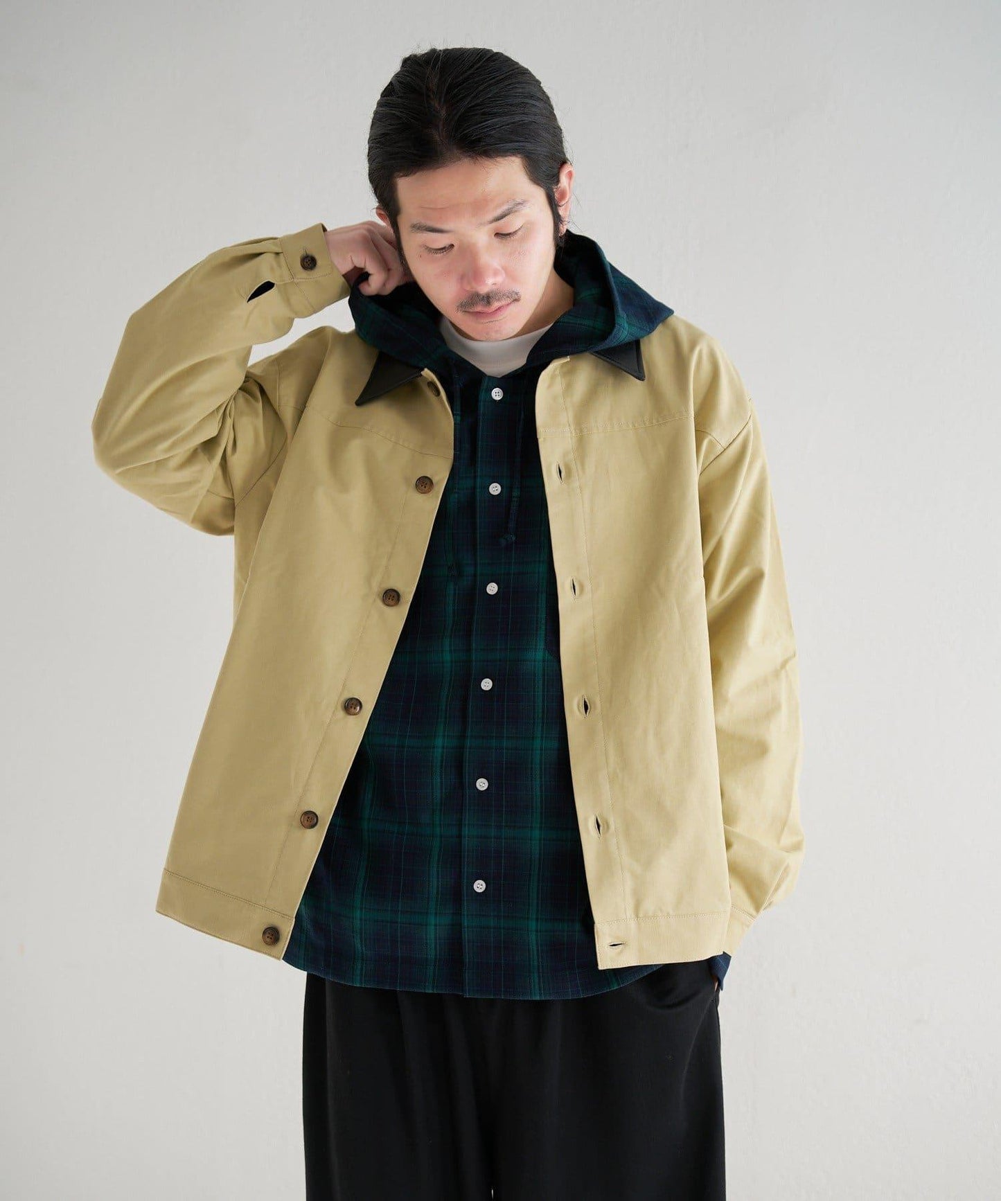 中性款 BM 皮革領短外套