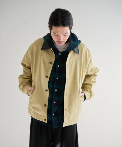 中性款 BM 皮革領短外套