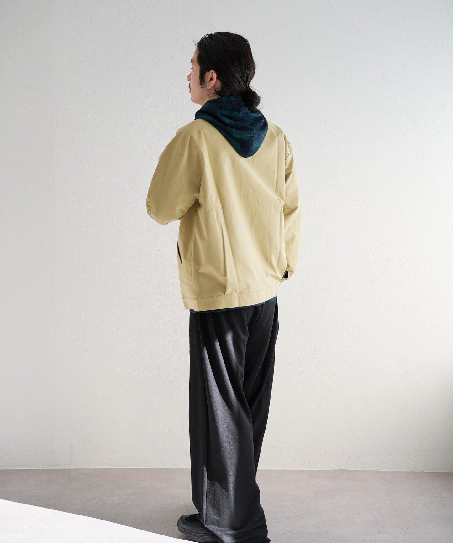 中性款 BM 皮革領短外套