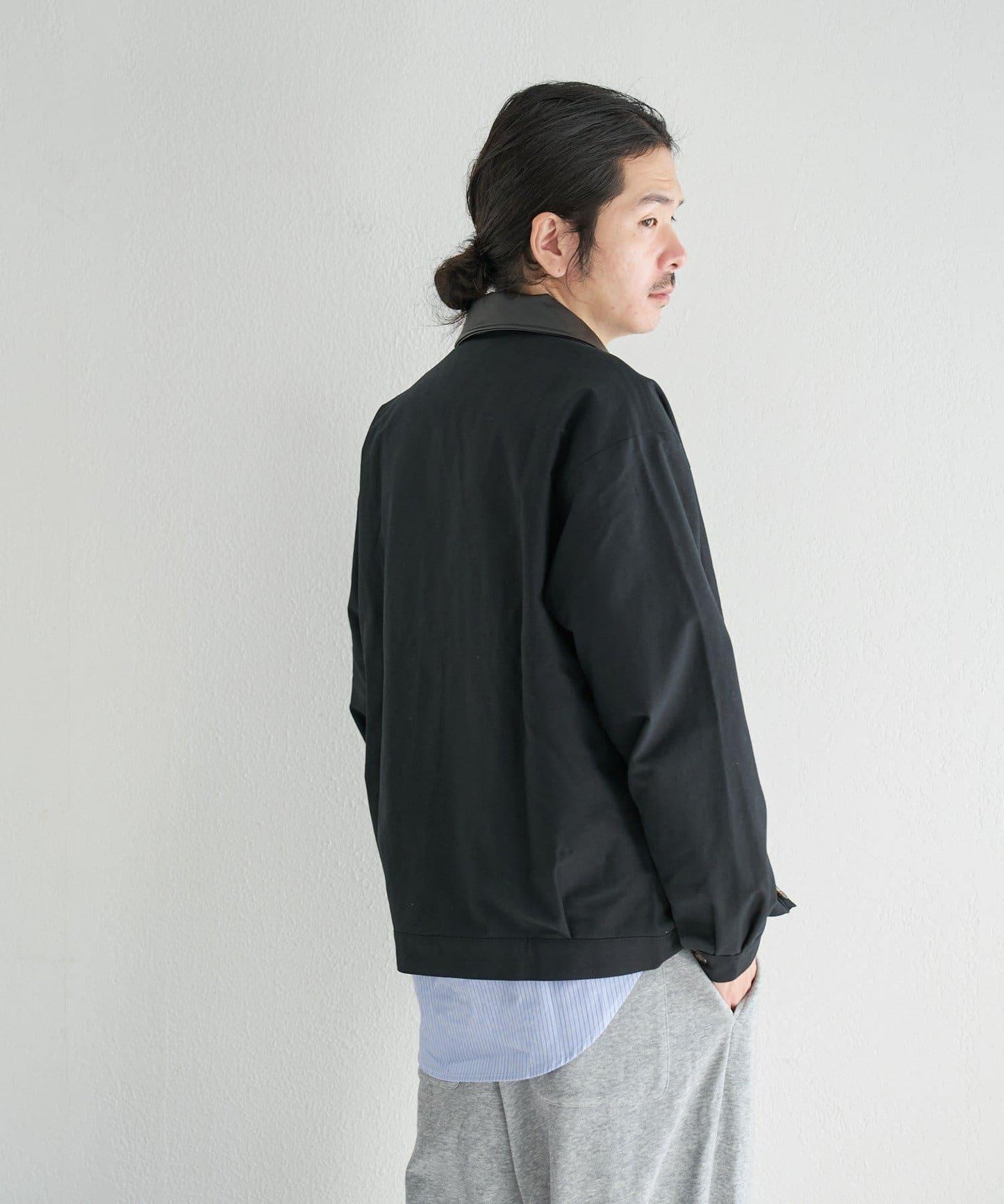 中性款 BM 皮革領短外套