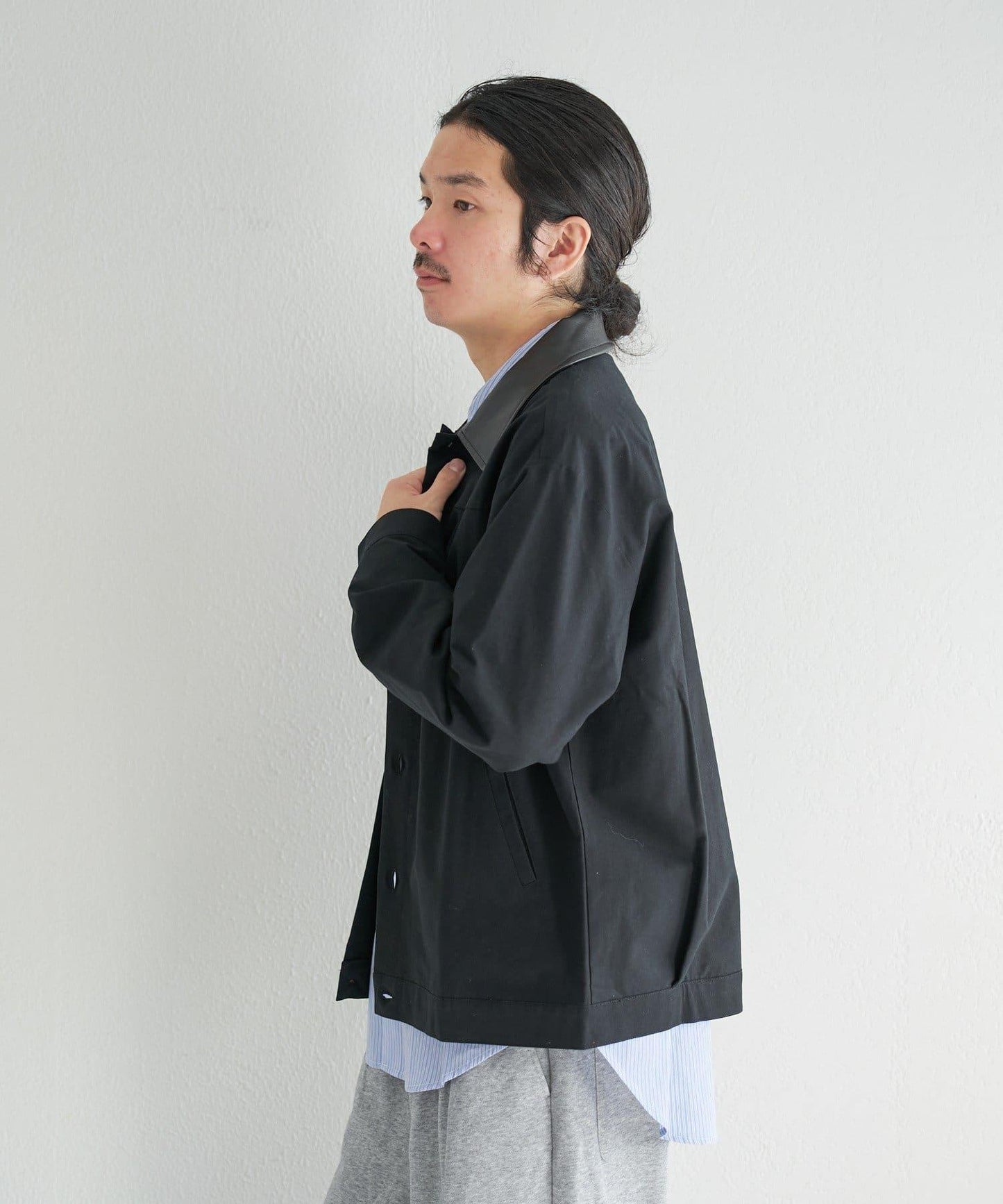 中性款 BM 皮革領短外套