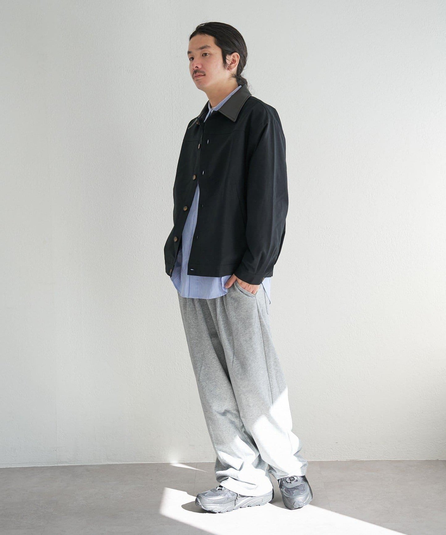 中性款 BM 皮革領短外套