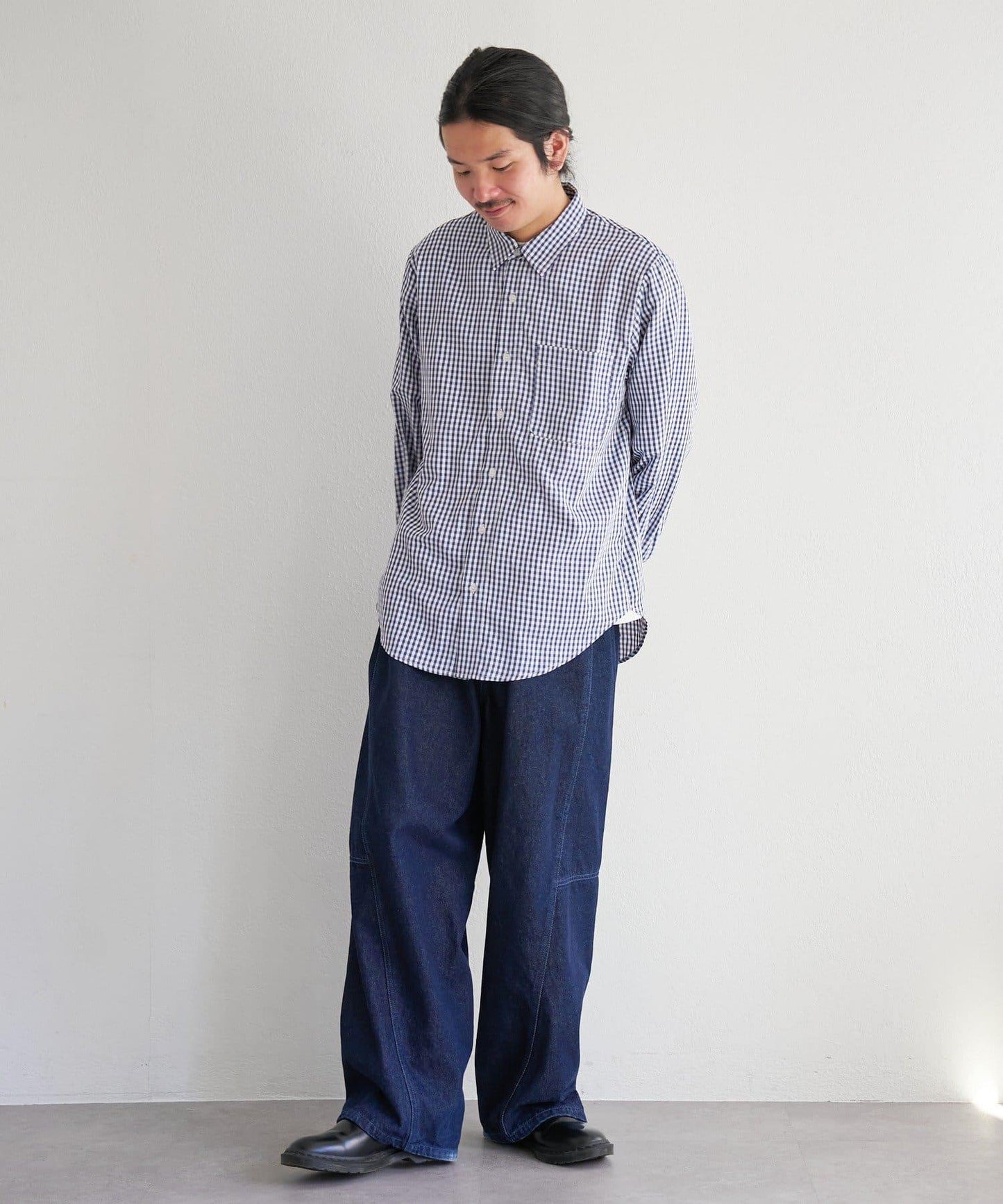 中性款 條紋 圓領襯衫 BM