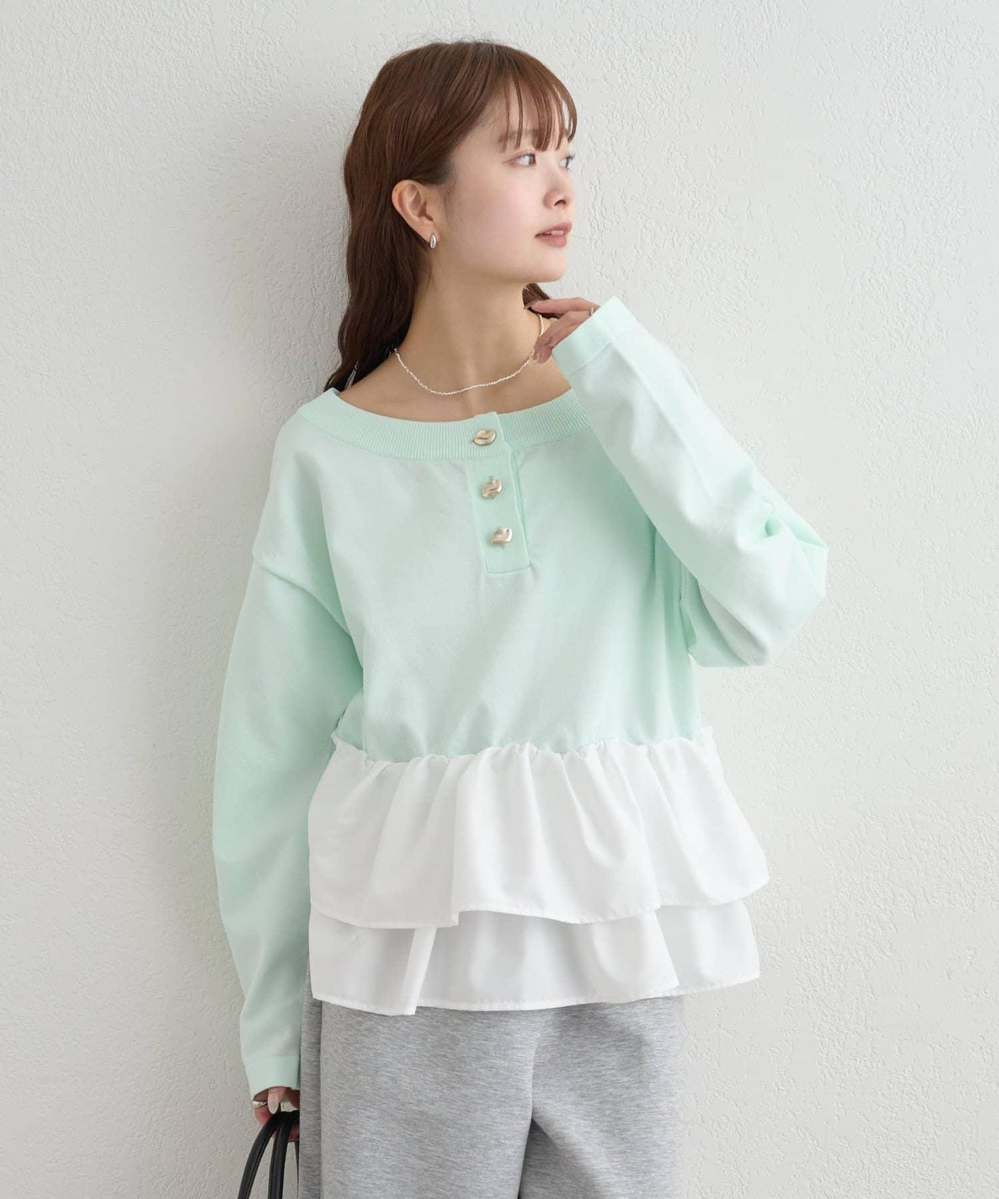 荷葉邊亨利領針織上衣