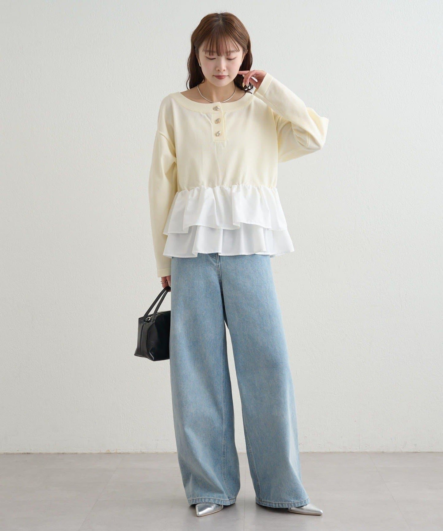 荷葉邊亨利領針織上衣