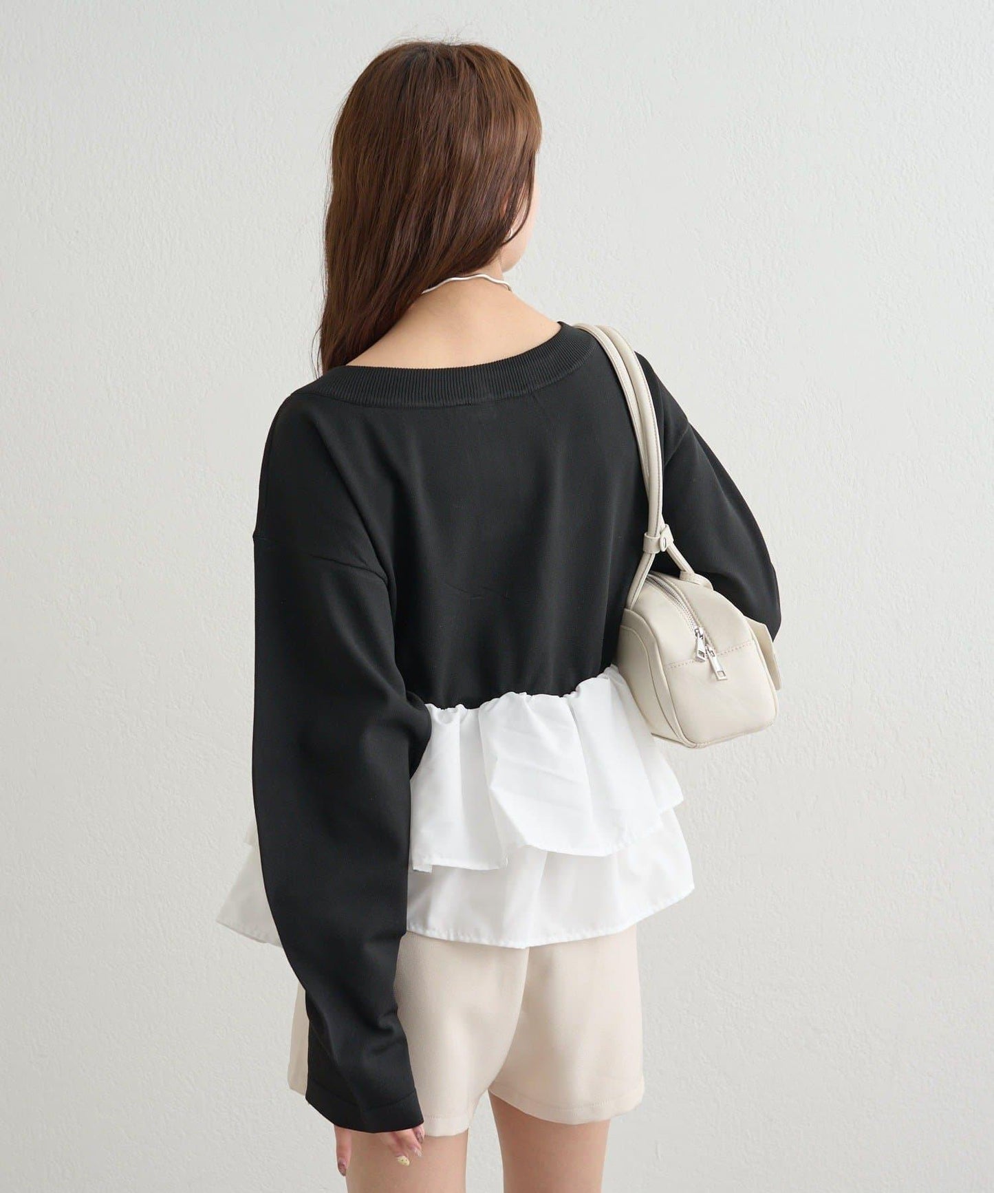 荷葉邊亨利領針織上衣