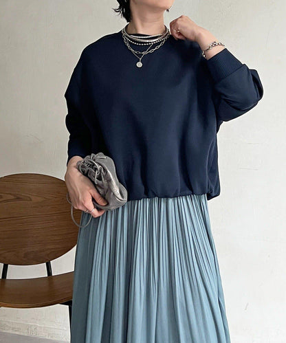 輕量複合面料 蓬鬆版型 套頭上衣