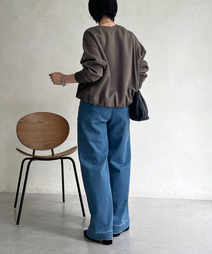 輕量複合面料 蓬鬆版型 套頭上衣