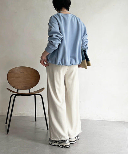 輕量複合面料 蓬鬆版型 套頭上衣