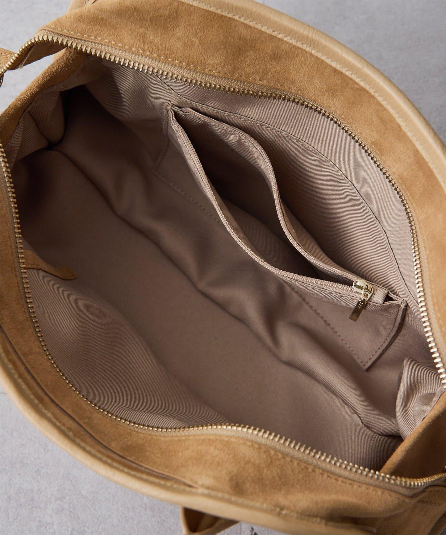 博主聯名寬版波士頓包