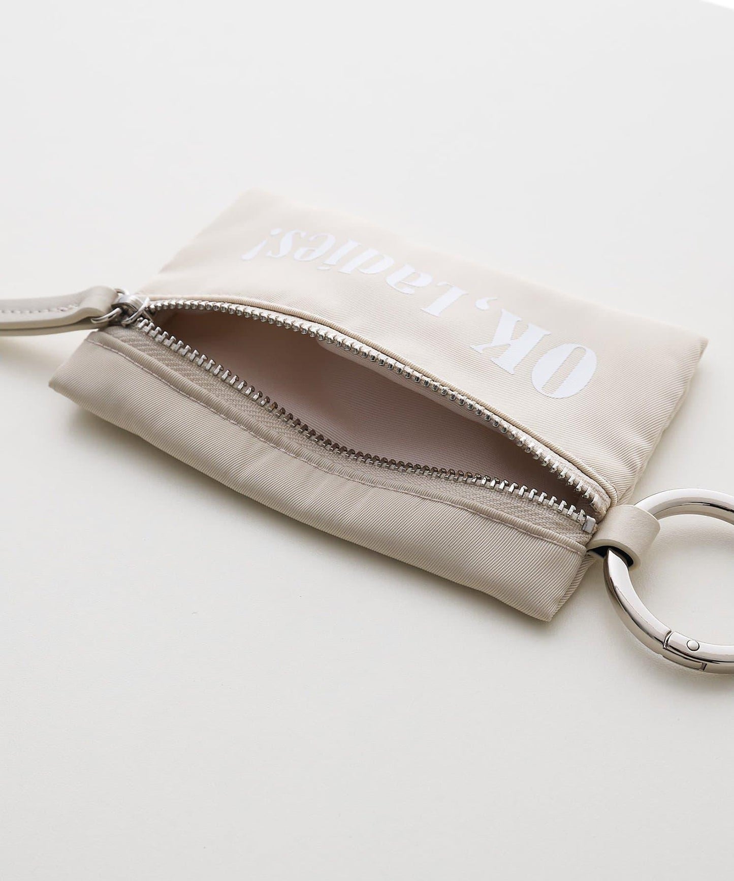 網紅聯名 Nylon 材質 化妝包