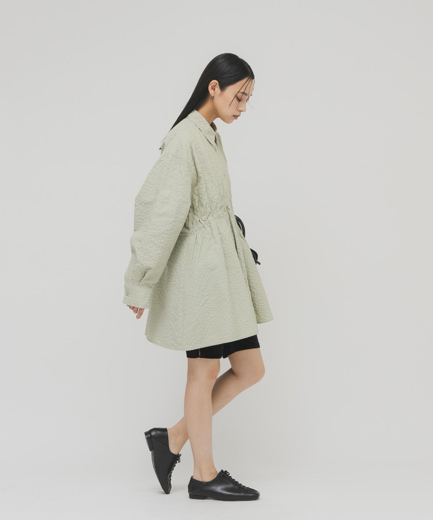 不對稱褶皺設計迷你連衣裙