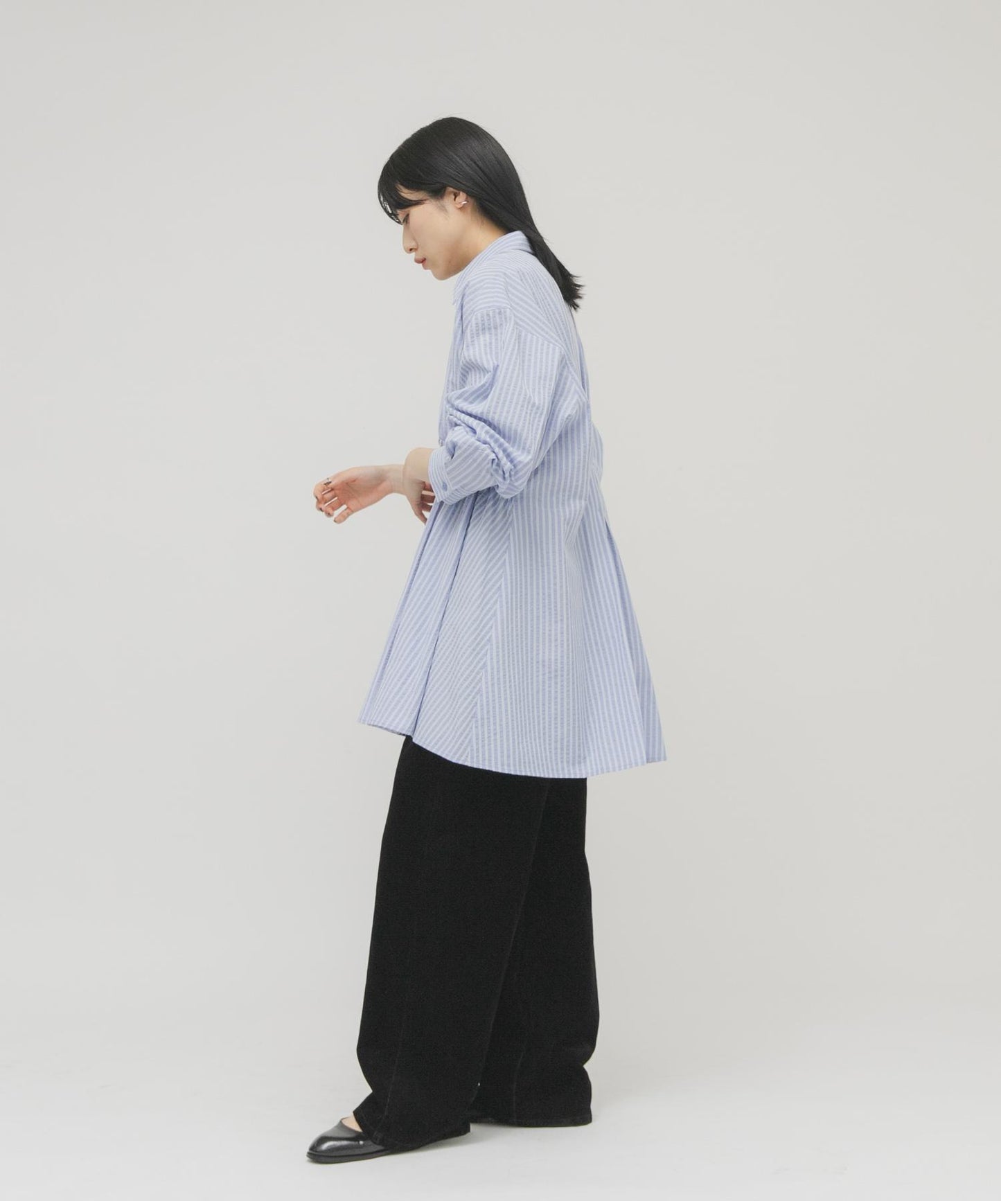 不對稱褶皺設計迷你連衣裙