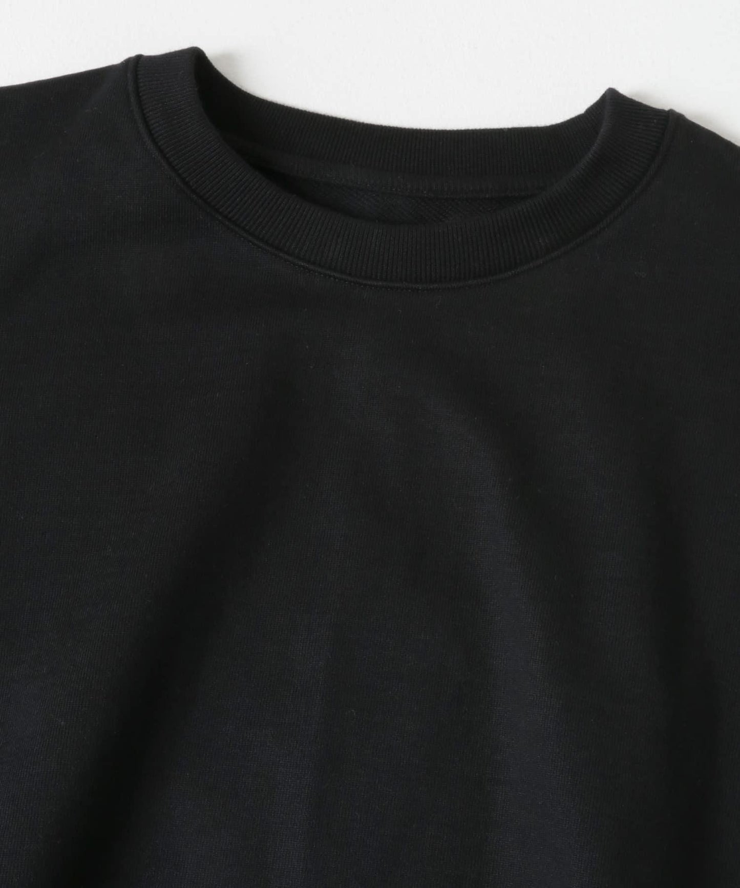 MARKAWARE HUGE SWEAT SHORTS 運動短褲