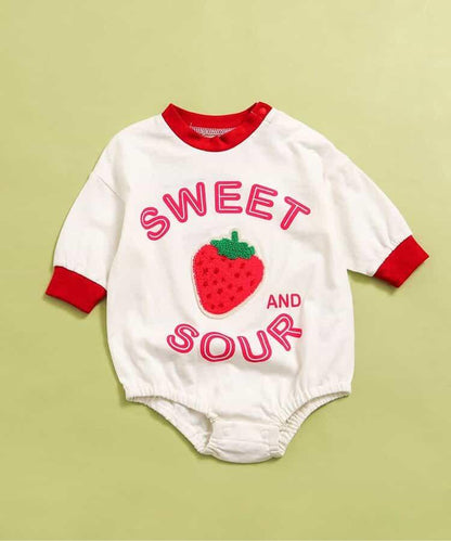 獨特毛巾繡貼 連體衣