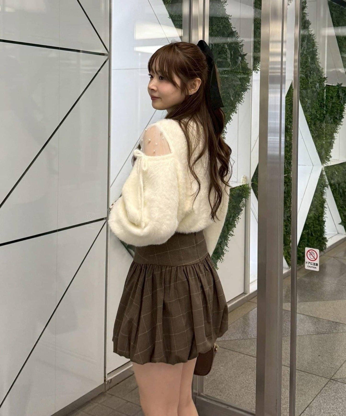 RMAF 露肌珍珠設計針織上衣