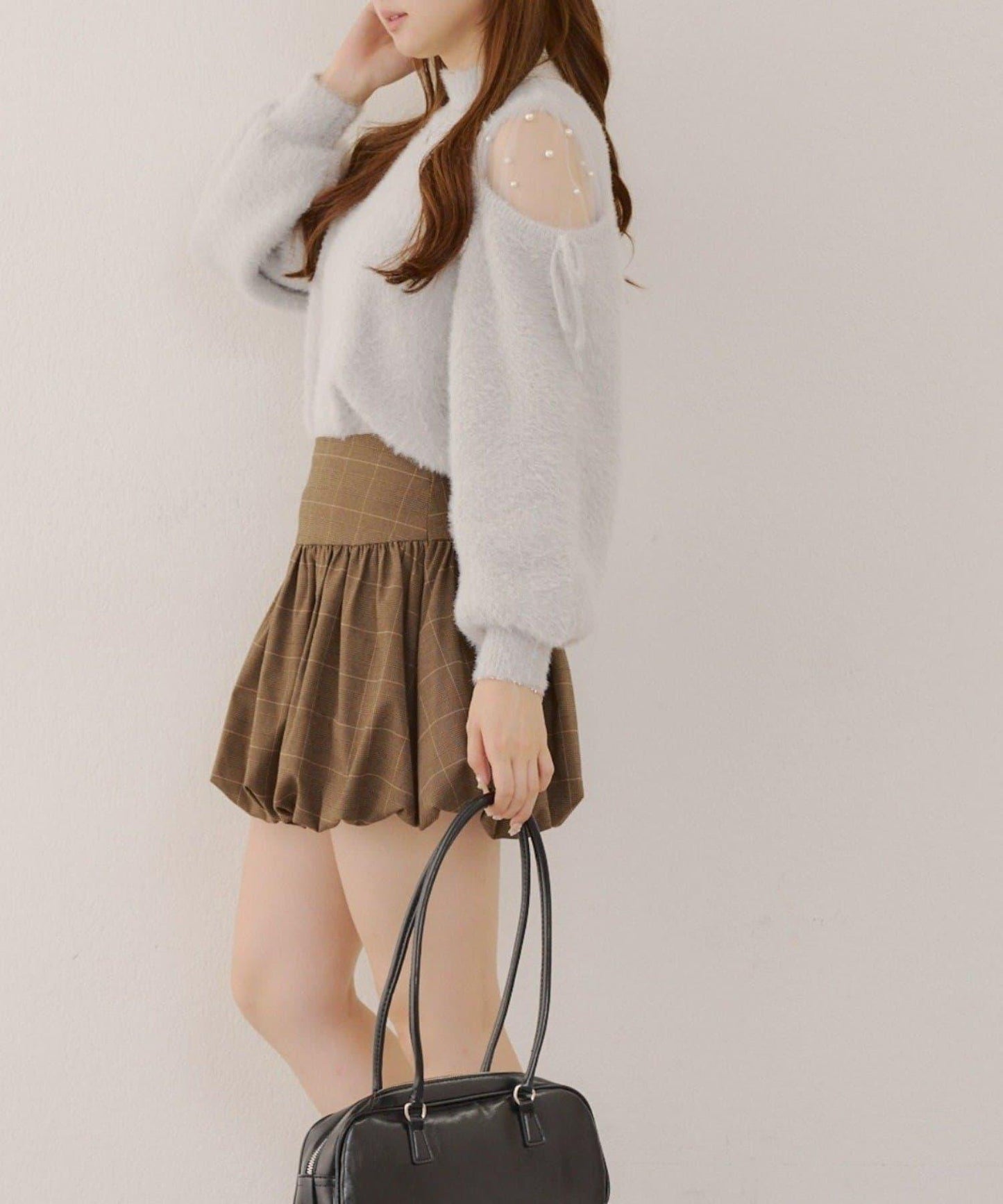 RMAF 露肌珍珠設計針織上衣