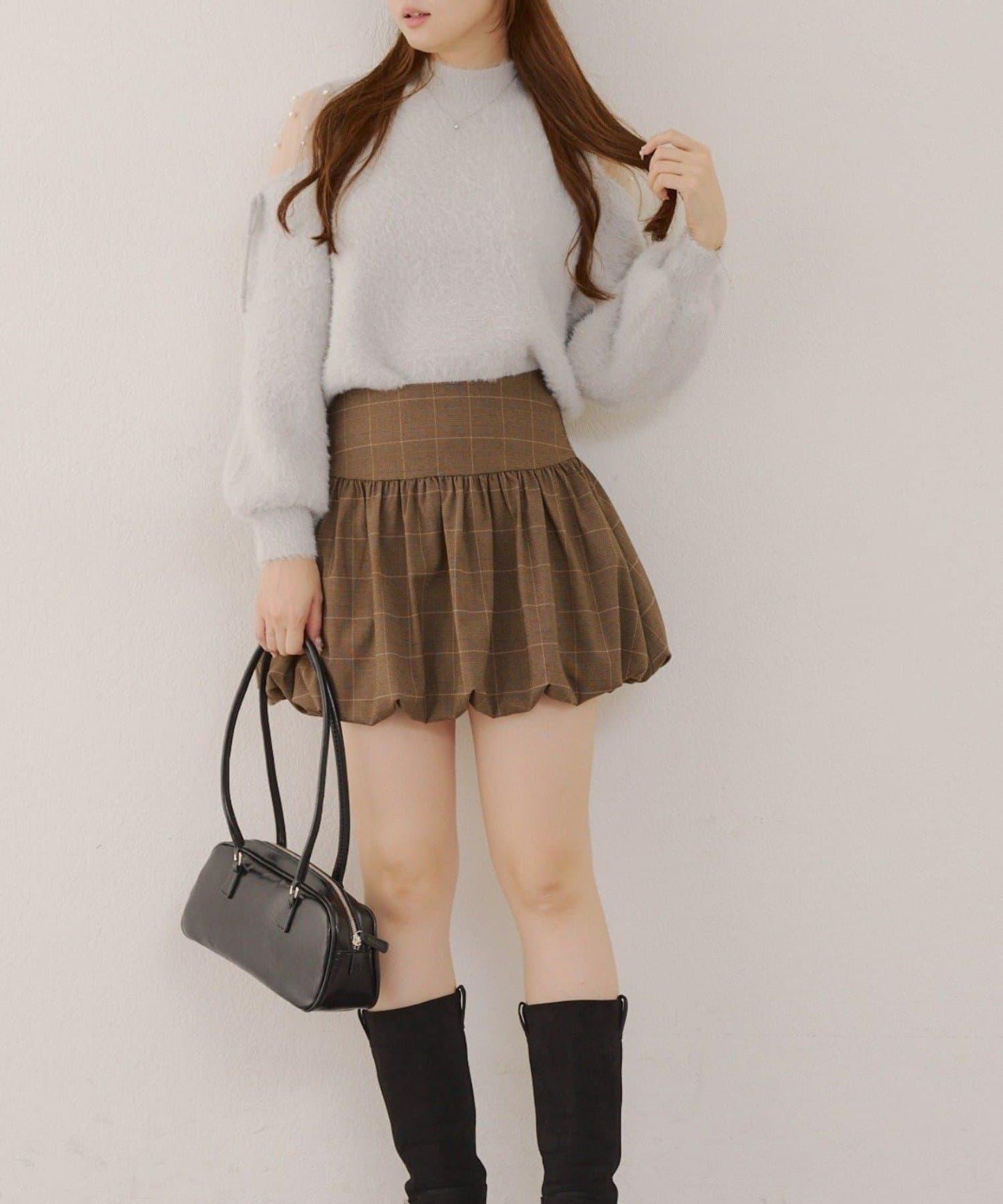 RMAF 露肌珍珠設計針織上衣