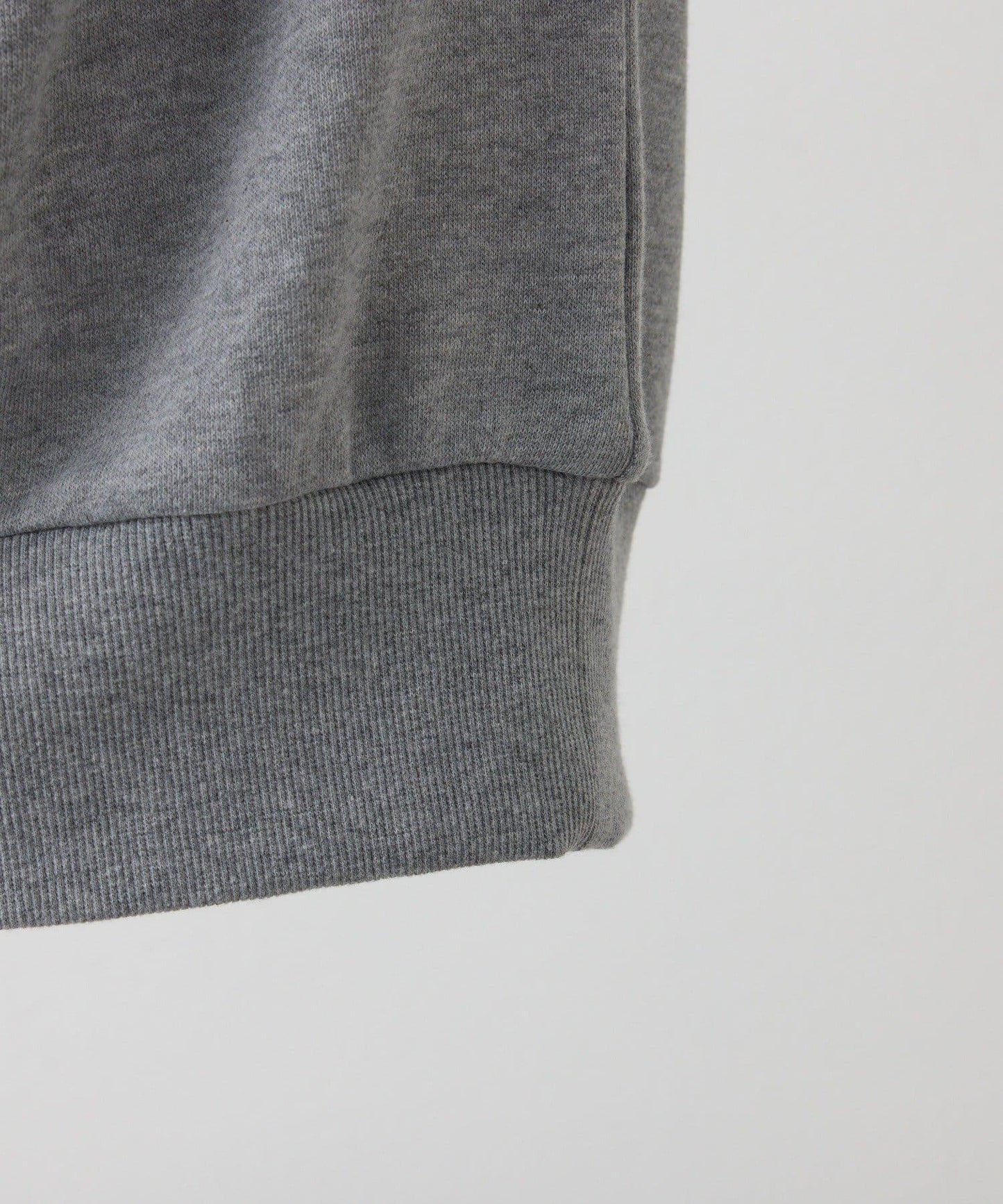 露肩連帽衛衣連衣裙